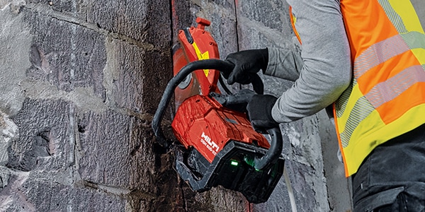 Sama teho, kuin polttomoottoritoimisissa myös. Hilti DSH 600-22