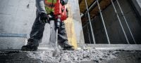 TE 50-22 Akkuporavasara Kompakti akkutoiminen SDS Max (TE-Y) iskuporavasara: kevyempi paino, suurempi teho ja pienempi tärinätaso betonin poraamiseen ja piikkaukseen (Nuron-akku) Sovellukset 3