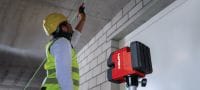 PM 20-CG 12 V luoti- ja ristiviivalaser Vihreäsäteinen yhdistelmälaser kahdella linjalla ja neljällä pisteellä luotisuoraan, vaaitukseen, kohdistukseen ja särmäykseen (12 V akkualusta) Sovellukset 3
