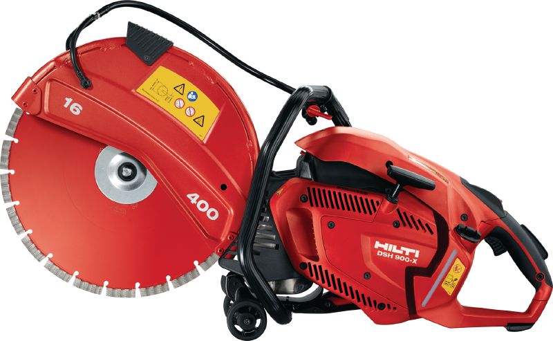 DSH 900-X Polttomoottorikäyttöinen saha (400 mm) Tehokas ja helposti käynnistyvä 87 cc polttomoottorikäyttöinen saha automaattisella rikastimella – terän maksimihalkaisija 400 mm jopa 150 mm leikkaussyvyyteen