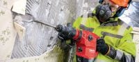 TE 500-AVR SDS-Max piikkausvasara Monipuolinen SDS Max (TE-Y) -piikkausvasara aktiivisella tärinänvaimennuksella (AVR) betonin ja muurauksen kevyeen piikkaukseen Sovellukset 3