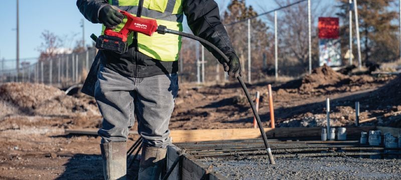 NCV 4-22 Akkutoiminen betonitärytin Käsivarainen, akkutoiminen betonitärytin harjattomalla moottorilla pienten valujen tiivistämiseen (Nuron-akkualusta) Sovellukset 1