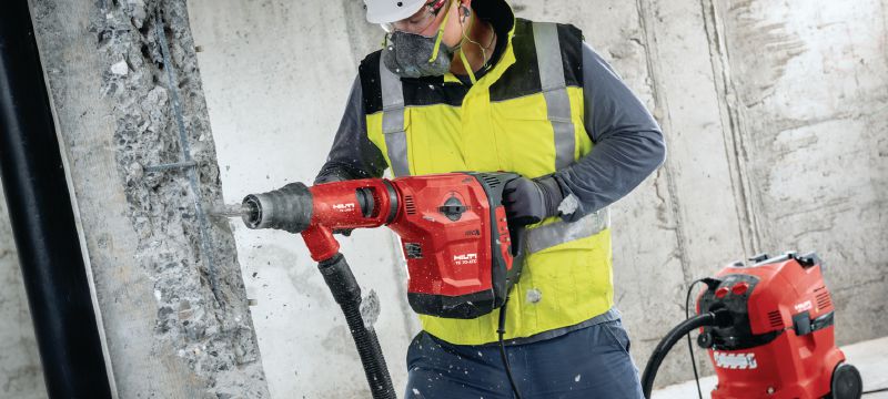 TE 70-ATC/AVR Poravasara Erittäin tehokas SDS Max (TE-Y) -poravasara vaativaan betonin poraukseen ja piikkaukseen Sovellukset 1