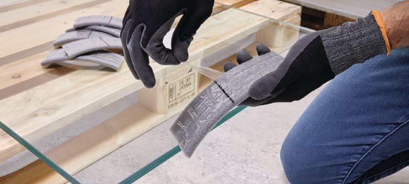 HIT-Glass kohdistusapu Vaahtomuovinen kohdistusapu lasien keskittämiseen ja kohdistamiseen metallikengässä, käytettäväksi HIT-HY 270 kemiallisen ankkurin kanssa Sovellukset 1