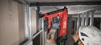 BX 4-IF-22 akkutoiminen betoninaulain (IF-lisäys) Nuron-akkukäyttöinen naulain väliseinärankojen ja kevyiden materiaalien kiinnitykseen betoniin, teräkseen ja muuraukseen Sovellukset 2