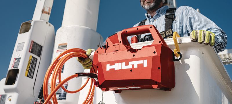 NUN 10K-22 Akkutoiminen hydraulipumppu 10 000 PSI (700 baaria) tuottava akkutoiminen hydraulipumppu raskaan sarjan katkaisu- ja puristustöihin sekä kauko-ohjattuun maanalaisten kaapeleiden ja armeerattujen kaapeleiden leikkaukseen (Nuron-akku) - kauko-ohjain sisältyy Sovellukset 1