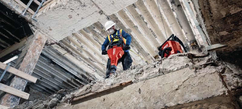 TE 2000-22 TE-S akkutoiminen murtovasara Tehokas ja kevyt akkutoiminen murtovasara betonin murtamiseen ja muihin purkutöihin (Nuron-akkualusta) Sovellukset 1