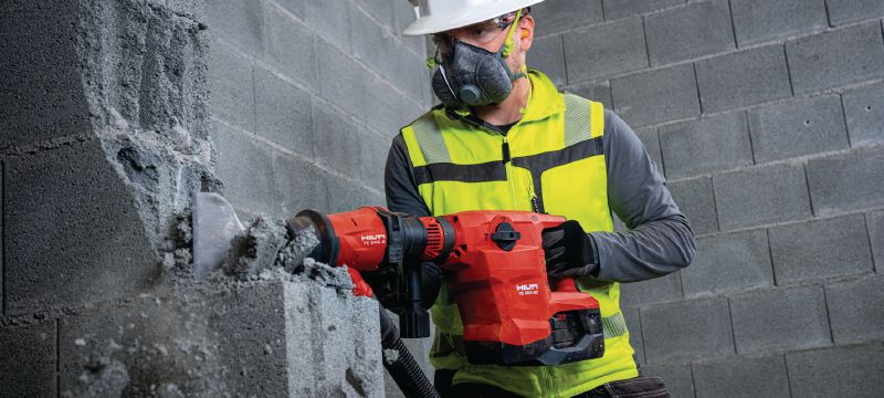 TE 500-22 SDS-Max akkutoiminen piikkausvasara Akkutoiminen SDS Max (TE-Y) -purku- ja piikkausvasara aktiivisella tärinänvaimennuksella (AVR) betonin tai muurauksen piikkaukseen (Nuron-akkualusta) Sovellukset 1