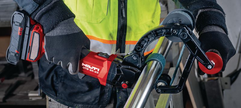 GTB 6X-22 akkutoiminen putken nauhahiomakone Säädettävänopeuksinen akkutoiminen putkinauhahiomakone entistä paremmalla suorituskyvyllä ja akun käyttöajalla metalliputkien hiontaan ja viimeistelyyn (Nuron-akkualusta) Sovellukset 1
